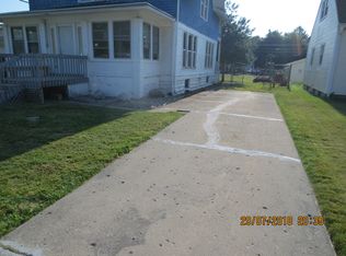 2803 Eshcol Ave, Zion, IL