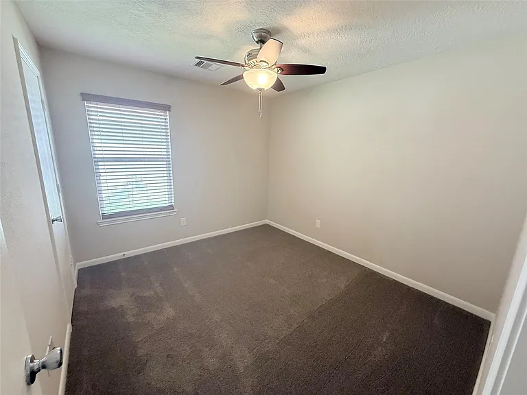 29225 Legends Valley Dr — Photo 21