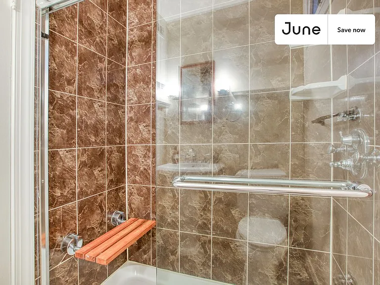 1843 Burke St SE — Photo 6
