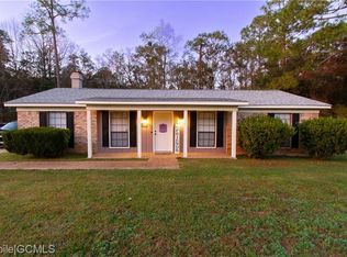 8100 Sylvan Way, Theodore, AL 36582