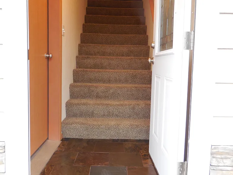 905 W Fremont Ave #A — Photo 2