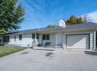 307 Dolph Rd, Mankato, MN 56001