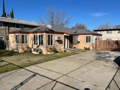 637 Plaza Ave, Sacramento, CA, 95815