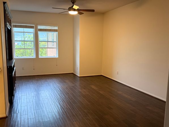 10512 Calle Tamarindo UNIT 3