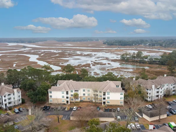 700 Daniel Ellis Dr APT 8304, Charleston, SC 29412