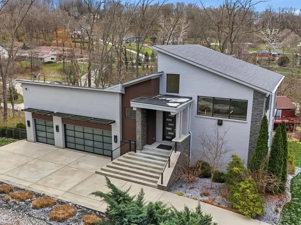 3666 Cooper Rd, Blue Ash, OH 45241