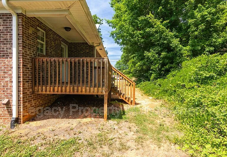 1316 Snow Ct — Photo 13