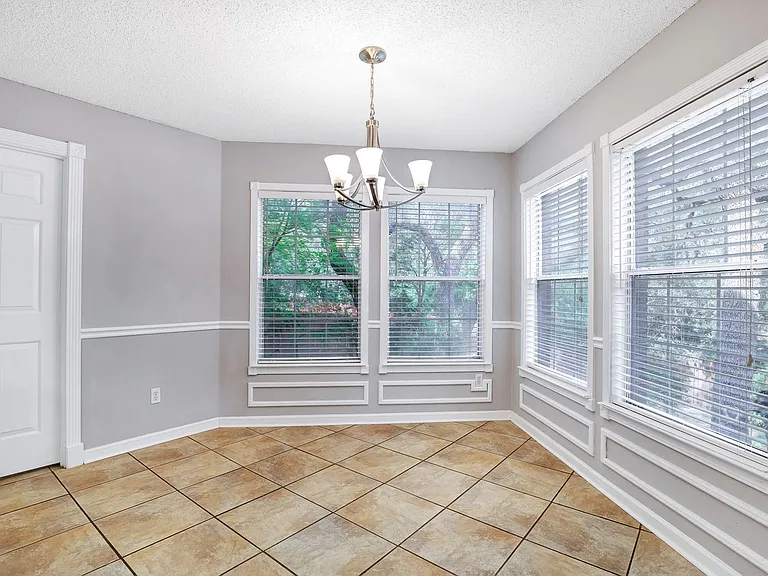 8502 Cottage Park — Photo 11