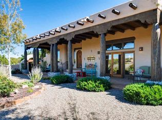 24 Graythorn Dr, Santa Fe, NM 87506