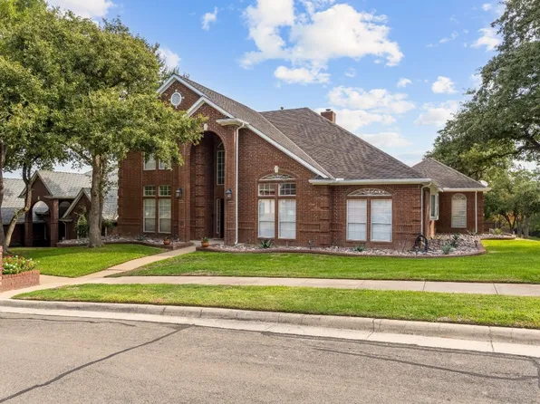 3001 Forestwood Dr, Arlington, TX 76006
