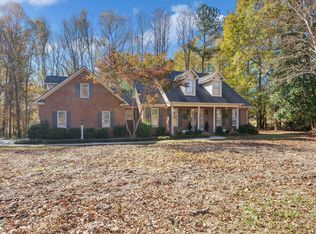 2449 Village Of Wakefield Dr, Zebulon, NC 27597