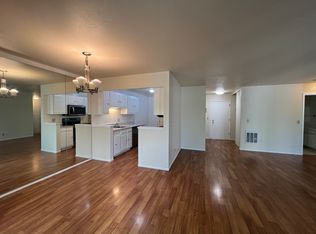 1083 Shell Blvd APT 3, Foster City, CA 94404
