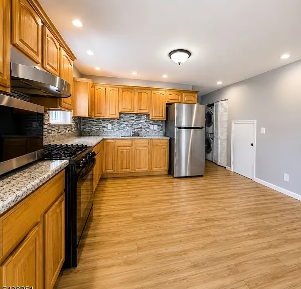 13 Talbot St #1 — Photo 5