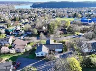 39 Elliott Dr, Northumberland, PA 17857