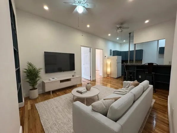 113 W 106th St, New York, NY