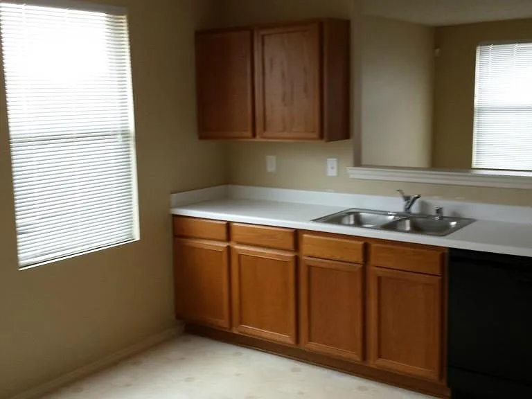 2640 Annalea Ln — Photo 5
