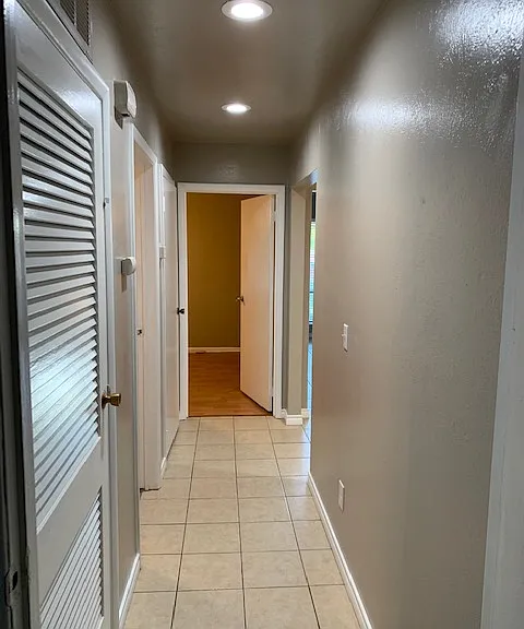 4852 Kyledale Ct — Photo 7