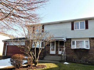 43 Meadowlawn Rd #1, Buffalo, NY 14225