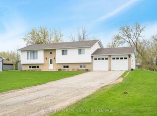 10 Surrey Ln, Clearview, ON L0M1N0