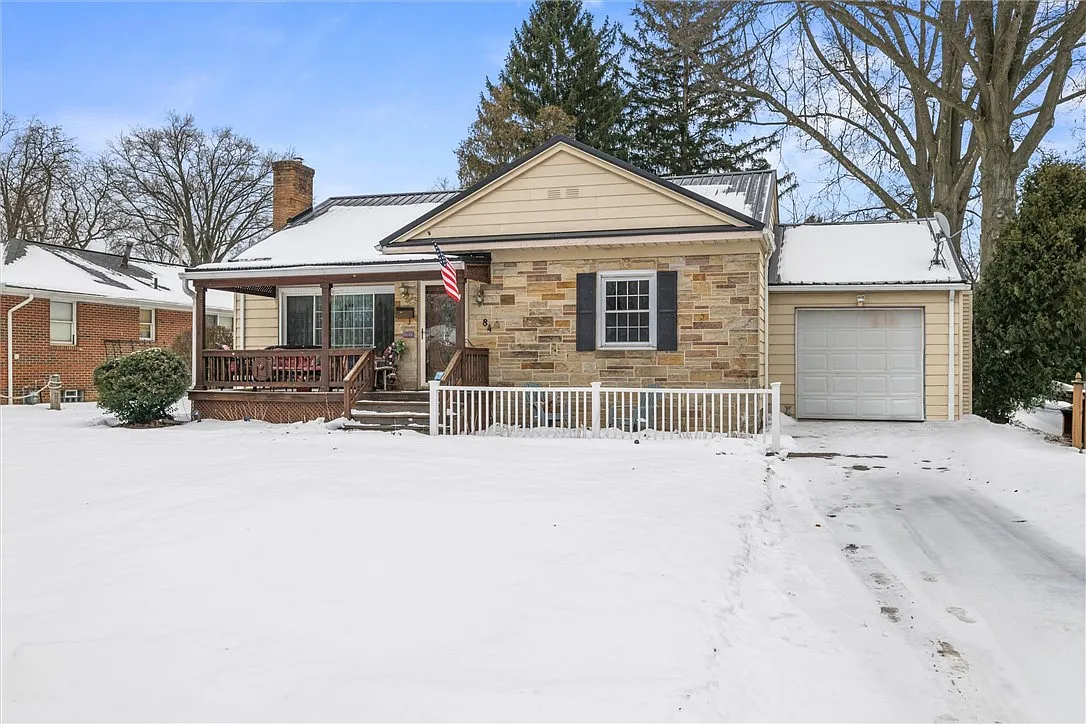 84 Buhl Blvd photo 1