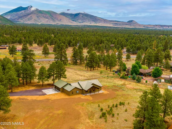 8441 N Fleming Dr, Flagstaff, AZ 86004