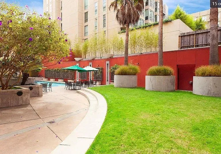 1800 Washington St #211 — Photo 11