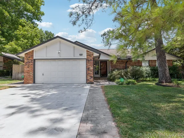 9207 S Maplewood Ave, Tulsa, OK 74137