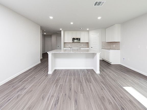 Dining Area to Kitchen