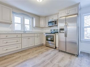 117 Thompson St, Poughkeepsie, NY 12601