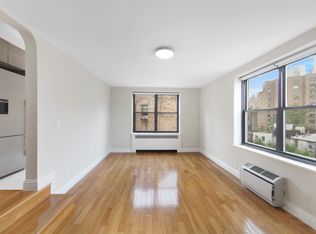 10 Downing St APT 6P, New York, NY 10014
