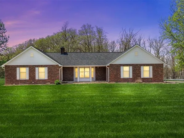 20731 Columbine Dr, Warrenton, MO 63383