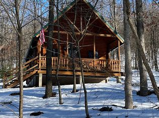 6066 Blue Jay Acres Ln, Cassville, PA 16623