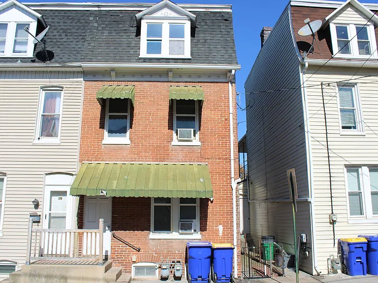 103 W 6th Ave #2 — Photo 1