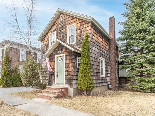 224 N Clinton St, Carthage, NY 13619