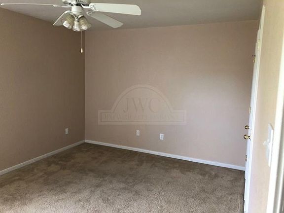 3rd image of 1617 Yuma Trl APT A