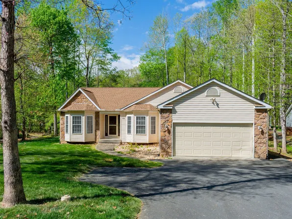 103 Aspen Ct, Locust Grove, VA 22508
