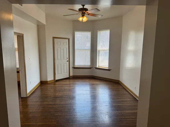 233 N Leamington Ave APT 2R, Chicago, IL 60644