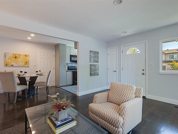 5th image of 1649 Blackhawk Dr #B