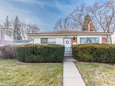28061 Barkman St, Roseville, MI, 48066