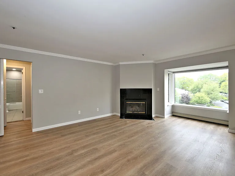 300 Livingston Ave #3E — Photo 6