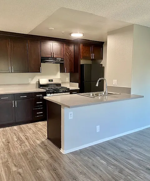 374 Shults Street — Photo 2