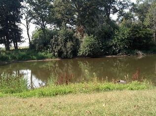 10350 N Branson School Rd, Ipava, IL 61441