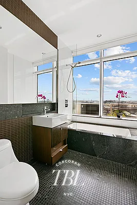 Sold by Corcoran | media 21