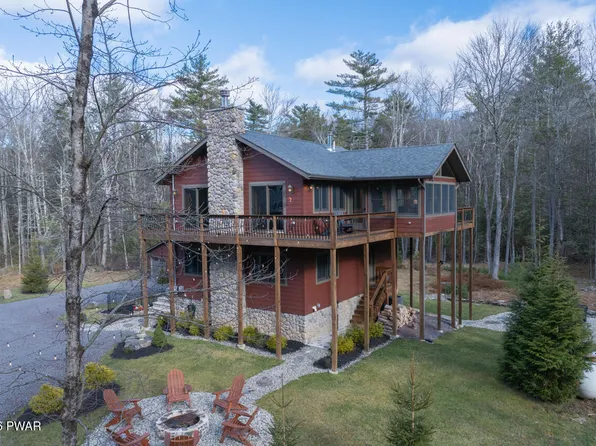 107 Fawn Run, Greentown, PA 18426