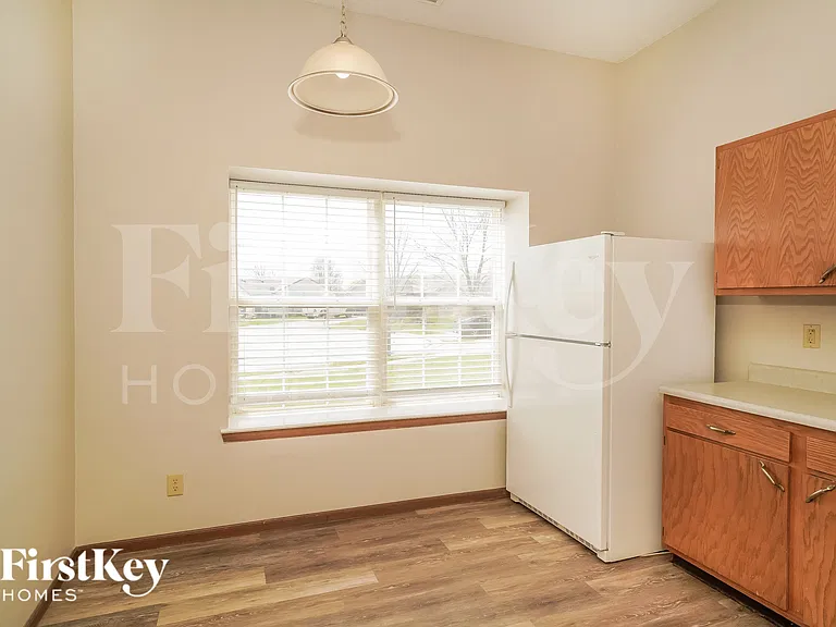 2891 Fieldstone Ct — Photo 6