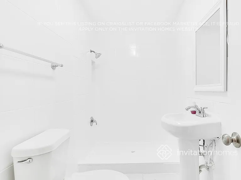 1115 N Powers Dr — Photo 22