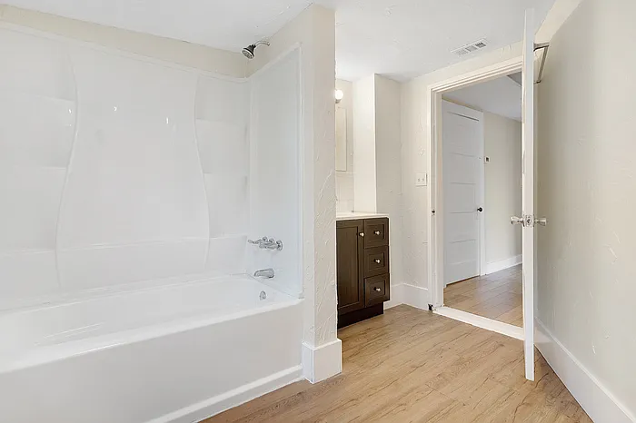 42 Saragossa St #C — Photo 8