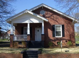 409 Sirrine St, Ninety Six, SC 29666