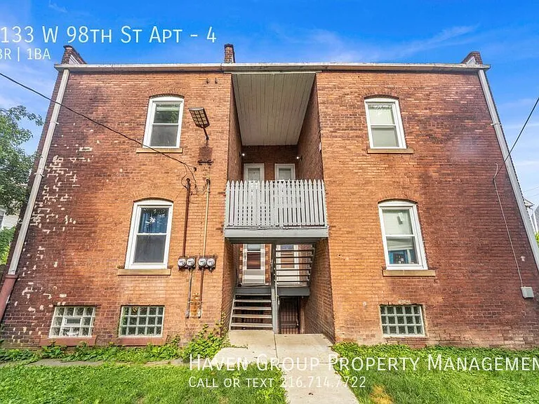 2133 W 98th St #4 — Photo 22