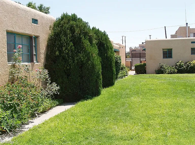 1522 Tijeras Ave NE #7 — Photo 1